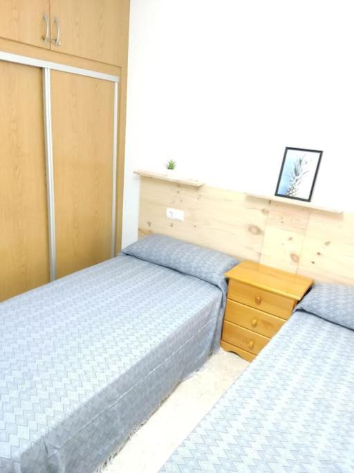 Piso En Playa De Gandia! Apartment Luaran gambar